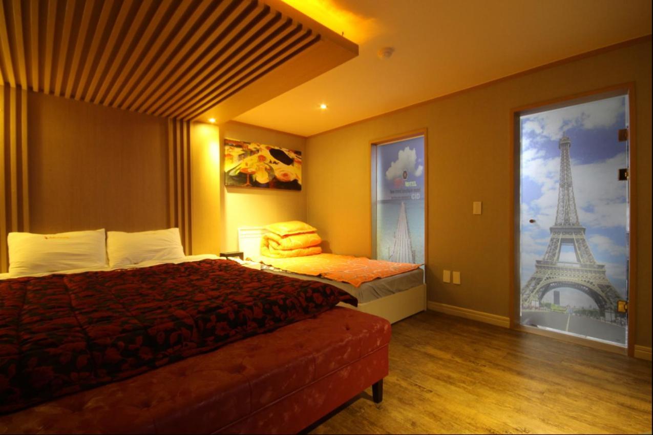 Hotel 9St Traveltel à Busan Extérieur photo