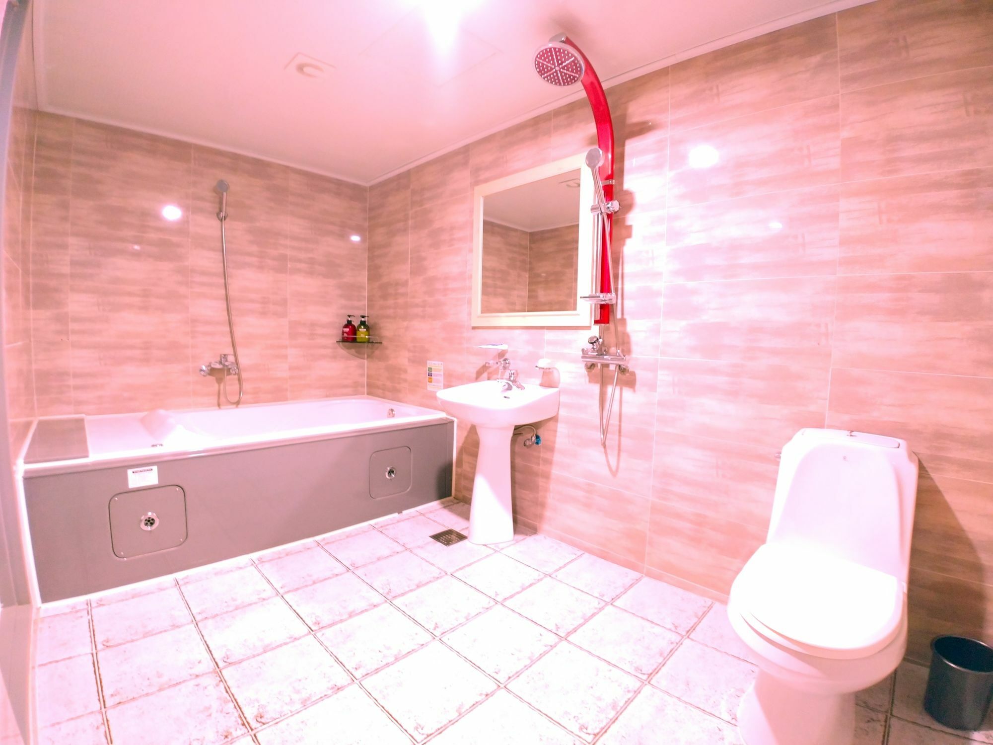 Hotel 9St Traveltel à Busan Extérieur photo